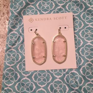 Kendra scott Elle earrings in rose quartz